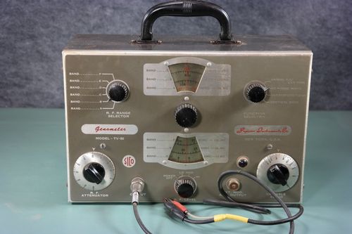 Superior Model TV-50 RF Signal Generator