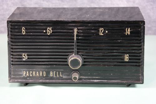 Packard-Bell Model 4R1 Plastic Tube Radio
