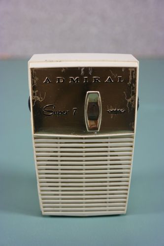 Admiral model Y2063 transistor radio