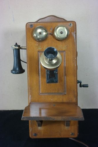 Guild Novelty Telephone Radio