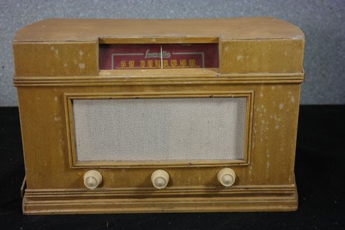 Learadio Model 662 Wood Tube Radio