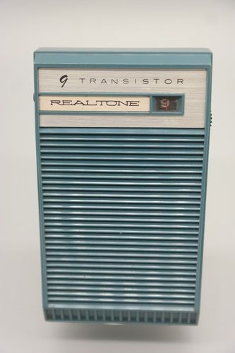 Realtone Model TR-1948 Transistor Radio